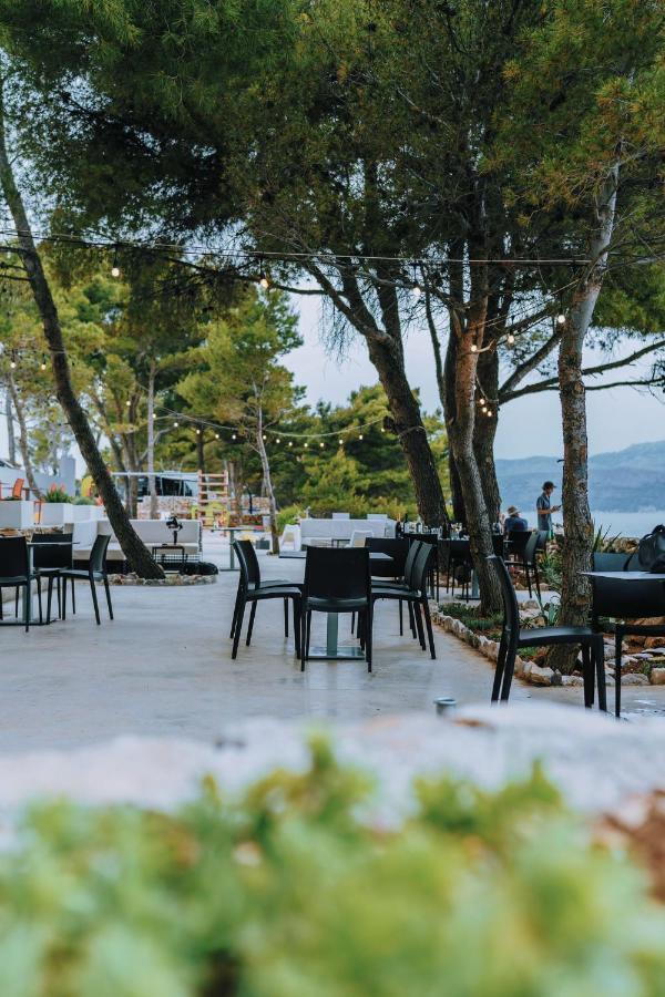 Boutique Camping Bunja 苏佩塔尔 外观 照片