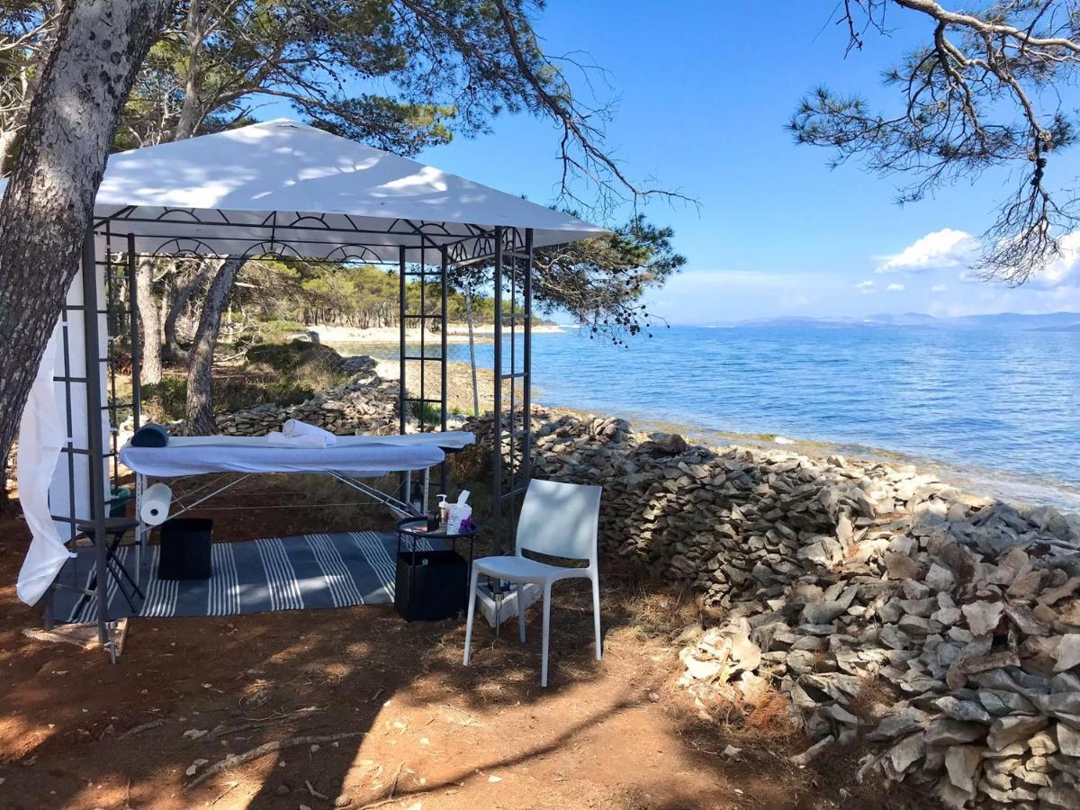 Boutique Camping Bunja 苏佩塔尔 外观 照片