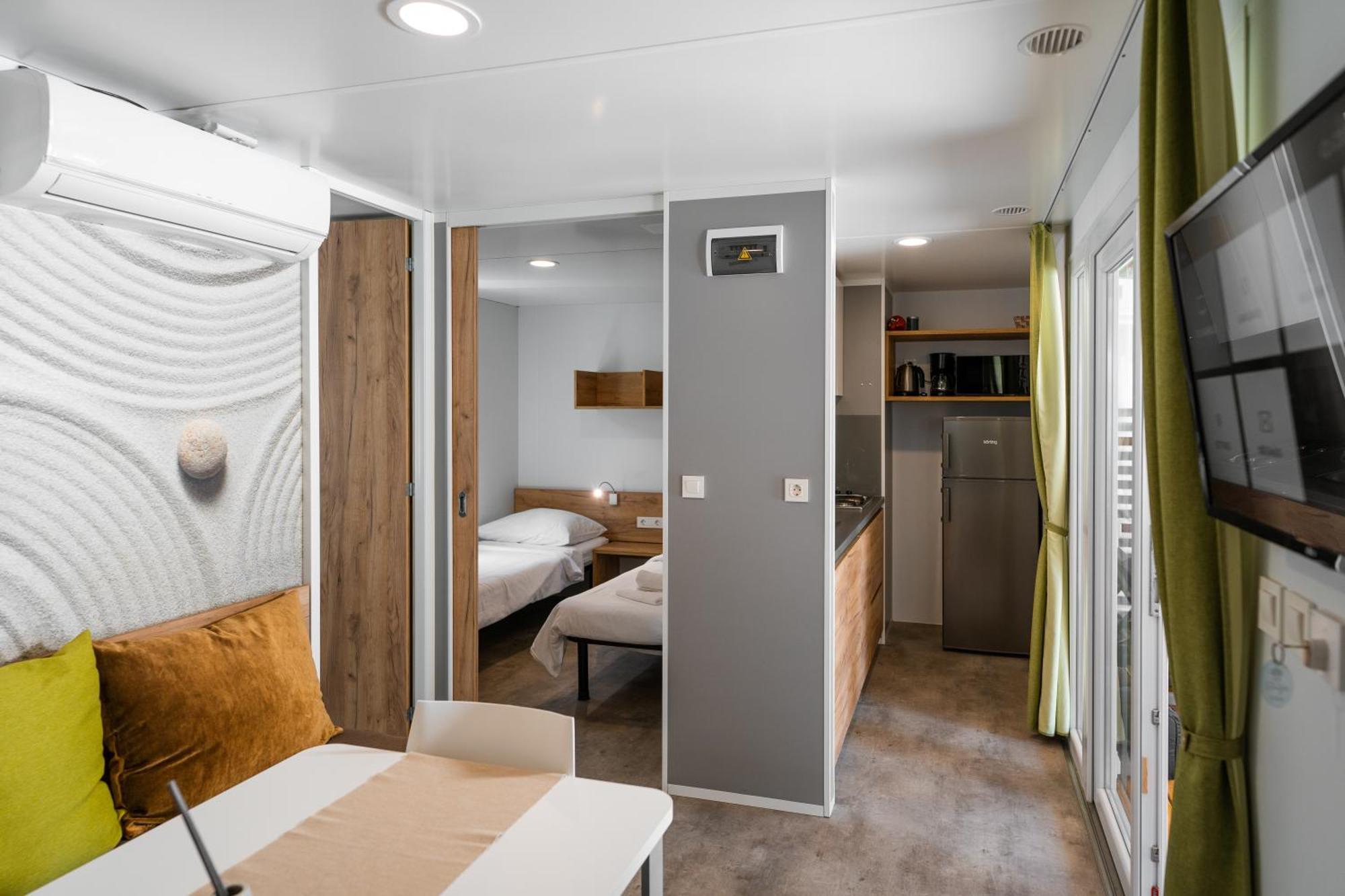 Boutique Camping Bunja 苏佩塔尔 外观 照片